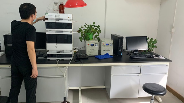 珠海市實(shí)驗(yàn)室儀器搬遷公司組織員工學(xué)習(xí)精密儀器搬遷事項(xiàng)