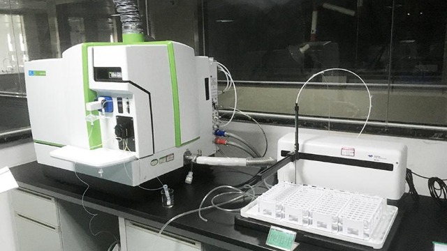 且蘭與福泉儀器設備搬運公司