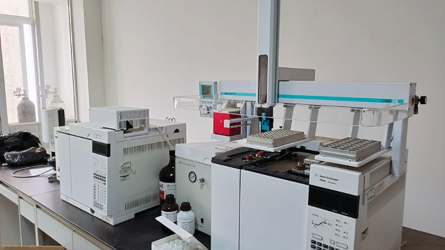機(jī)場建設(shè)推動宜城精密儀器設(shè)備搬遷公司發(fā)展