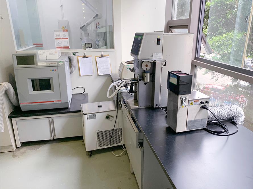 吳川精密儀器設備搬遷公司