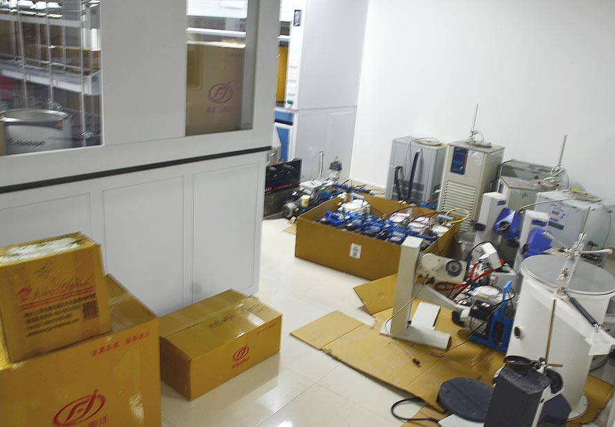 實驗室設備調試